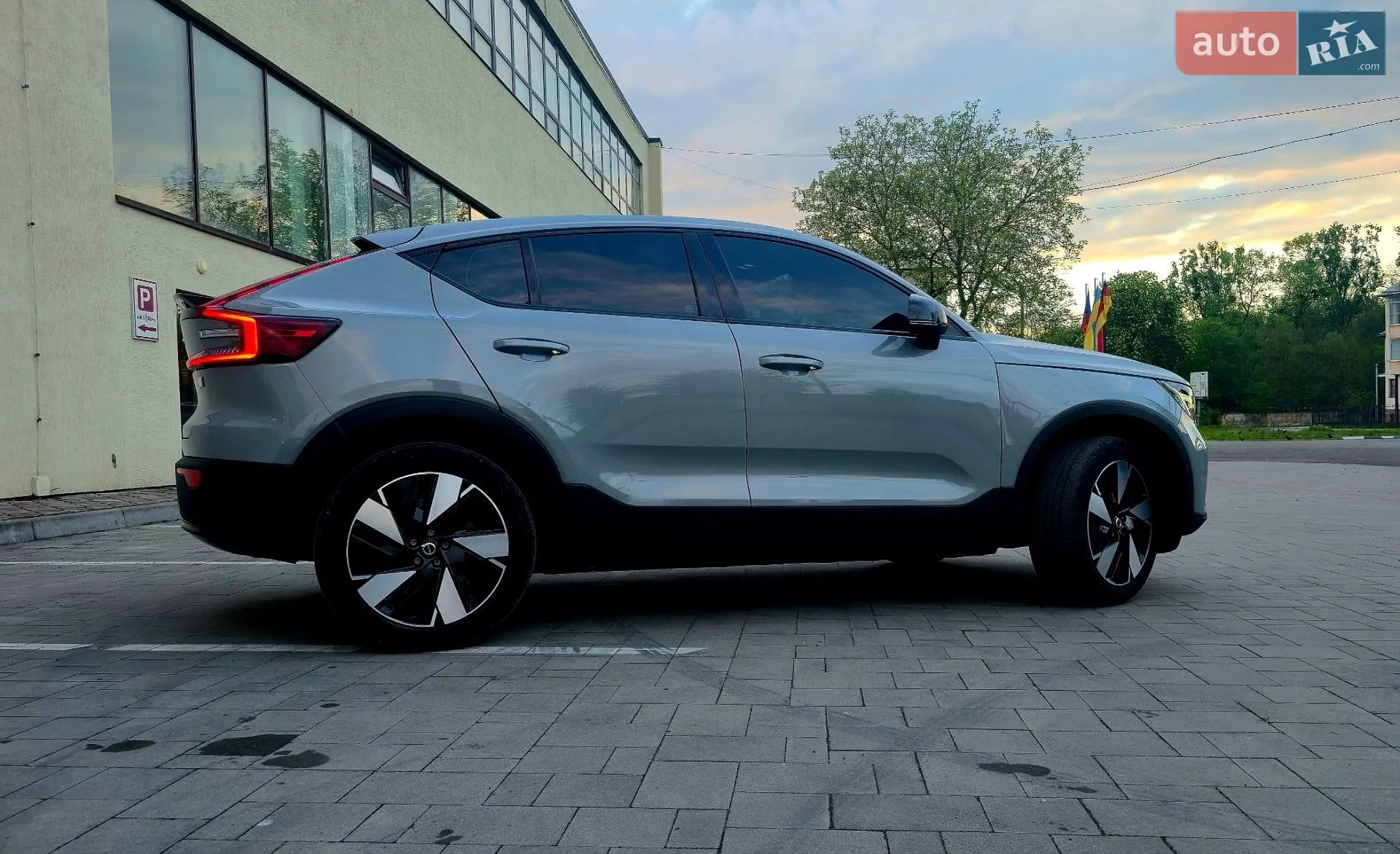 2023 Volvo C40 - мініатюра 4