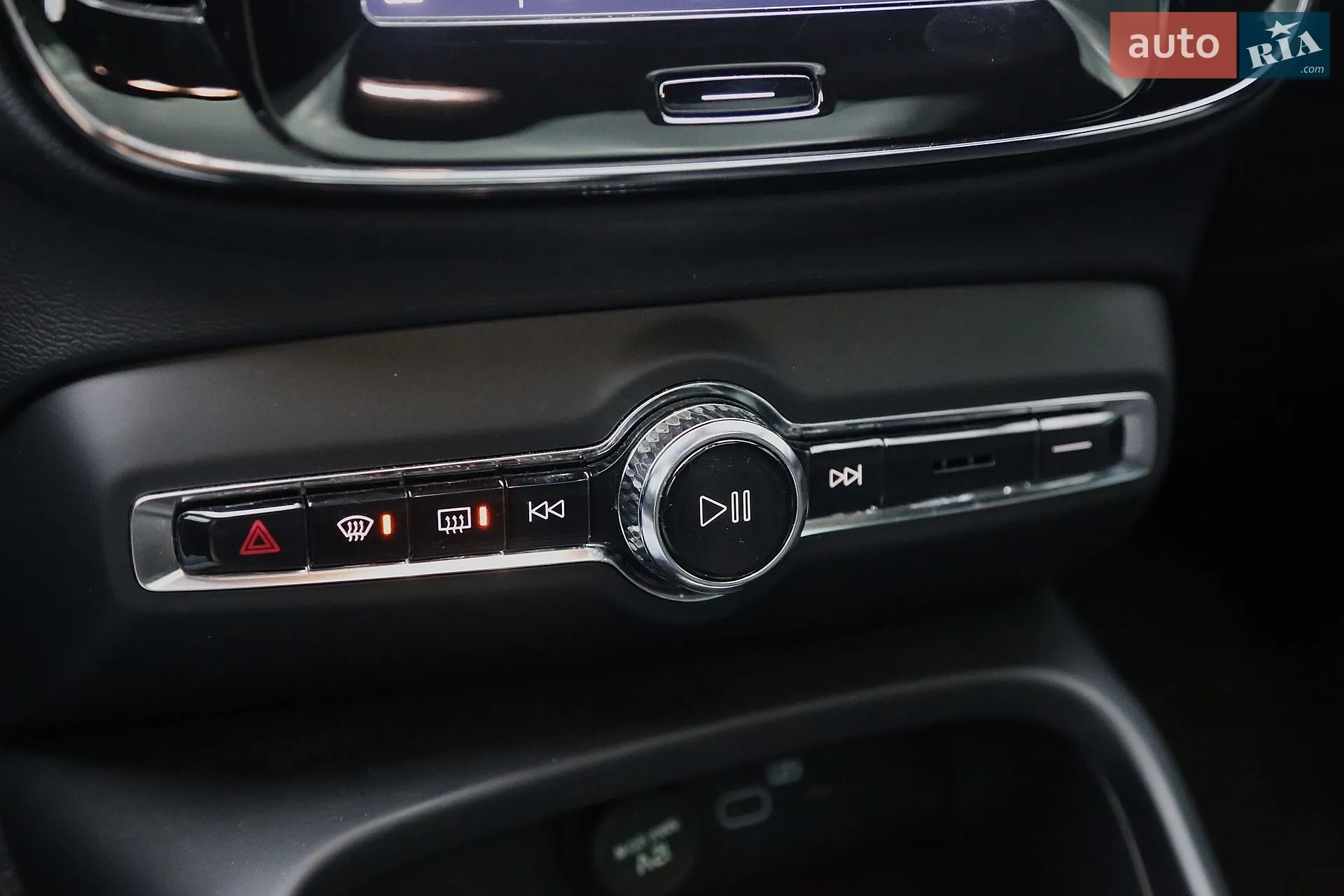 2022 Volvo C40 - мініатюра 23