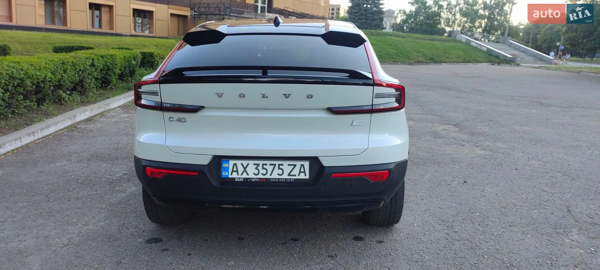 2022 Volvo C40 - мініатюра 5