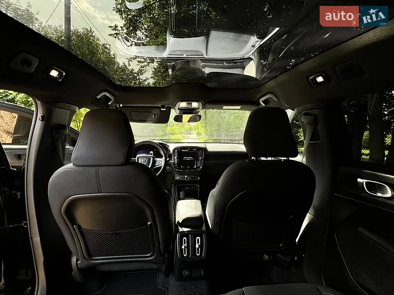 Volvo C40 Recharge 2023 VIN YV1XKEFV8P2061369 фото оголошення 18 з 37