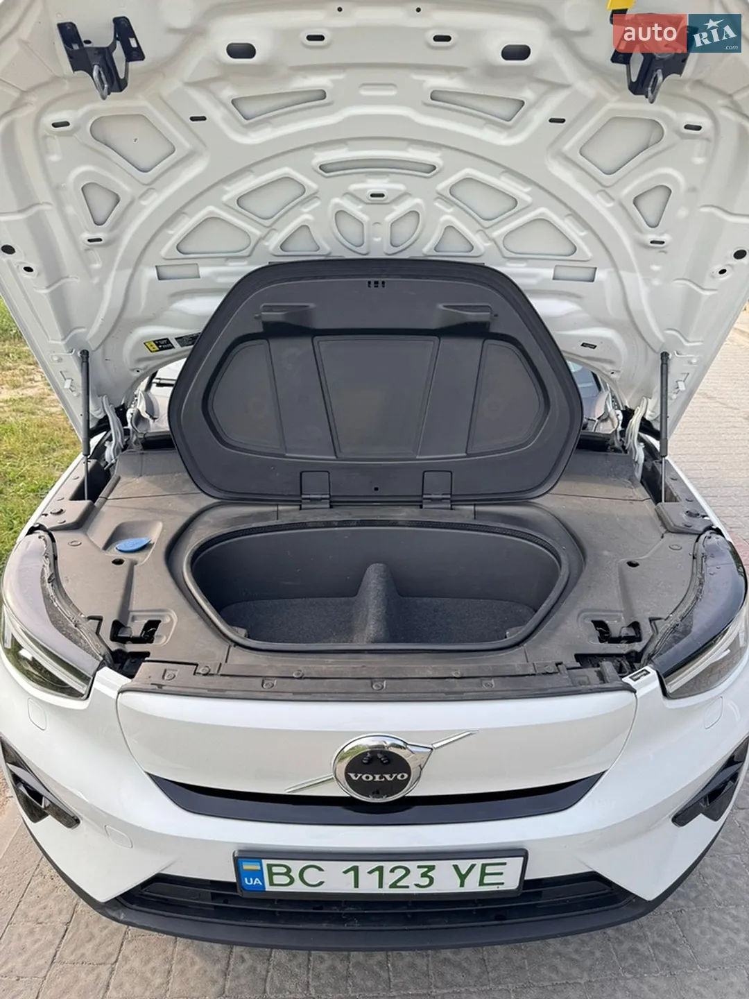 2022 Volvo C40 - мініатюра 16
