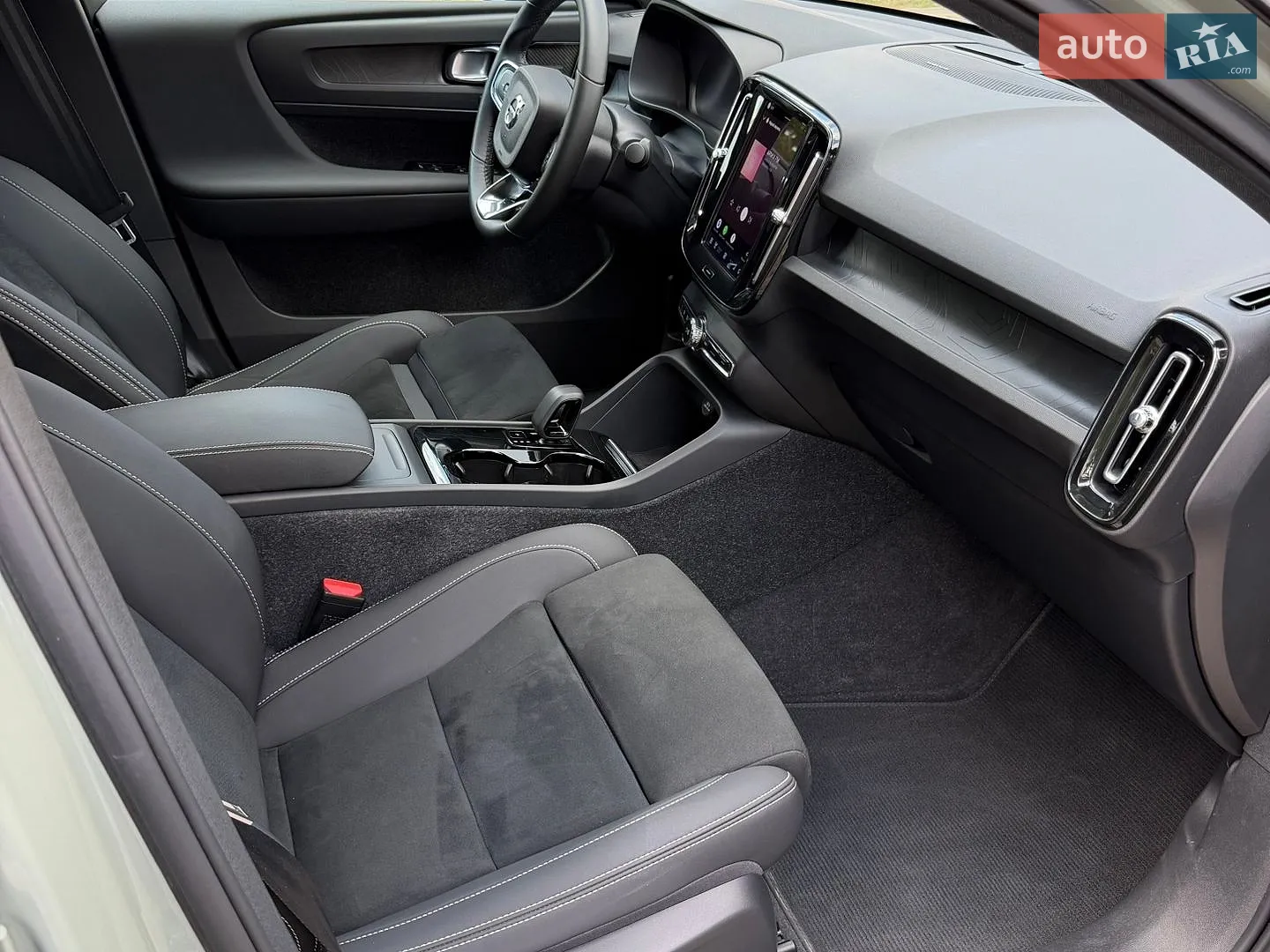 2022 Volvo C40 - мініатюра 21