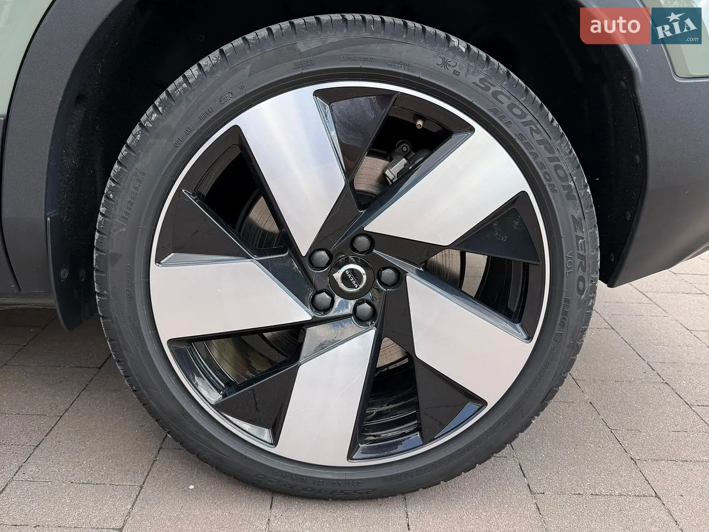 2022 Volvo C40 - мініатюра 28