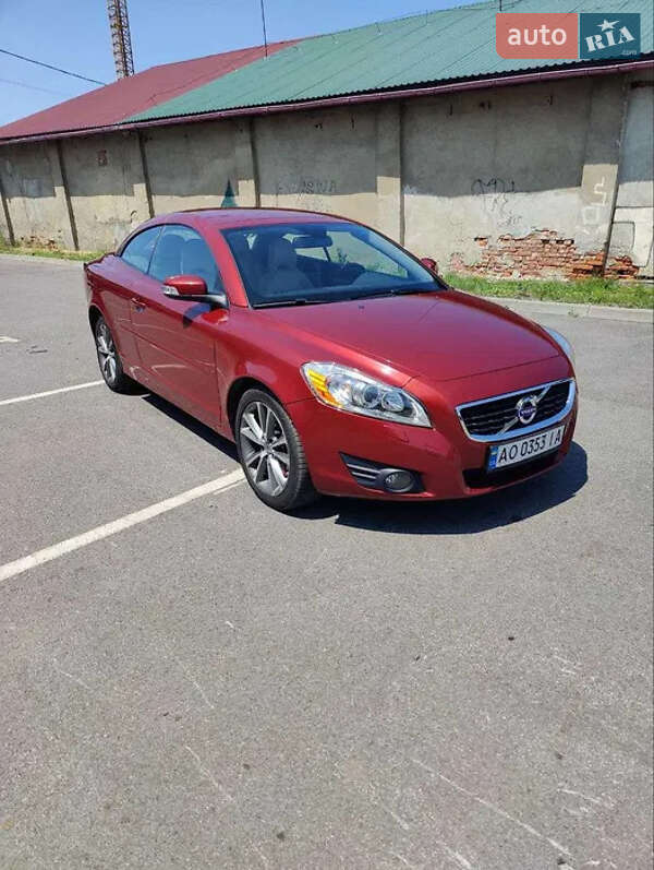 Кабриолет Volvo C70 2011 в Ужгороде