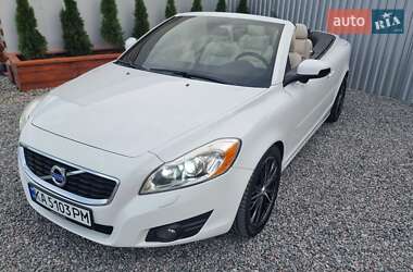 Кабриолет Volvo C70 2012 в 
