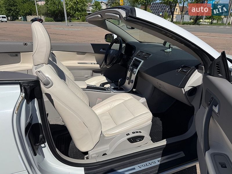 Кабриолет Volvo C70 2011 в Житомире