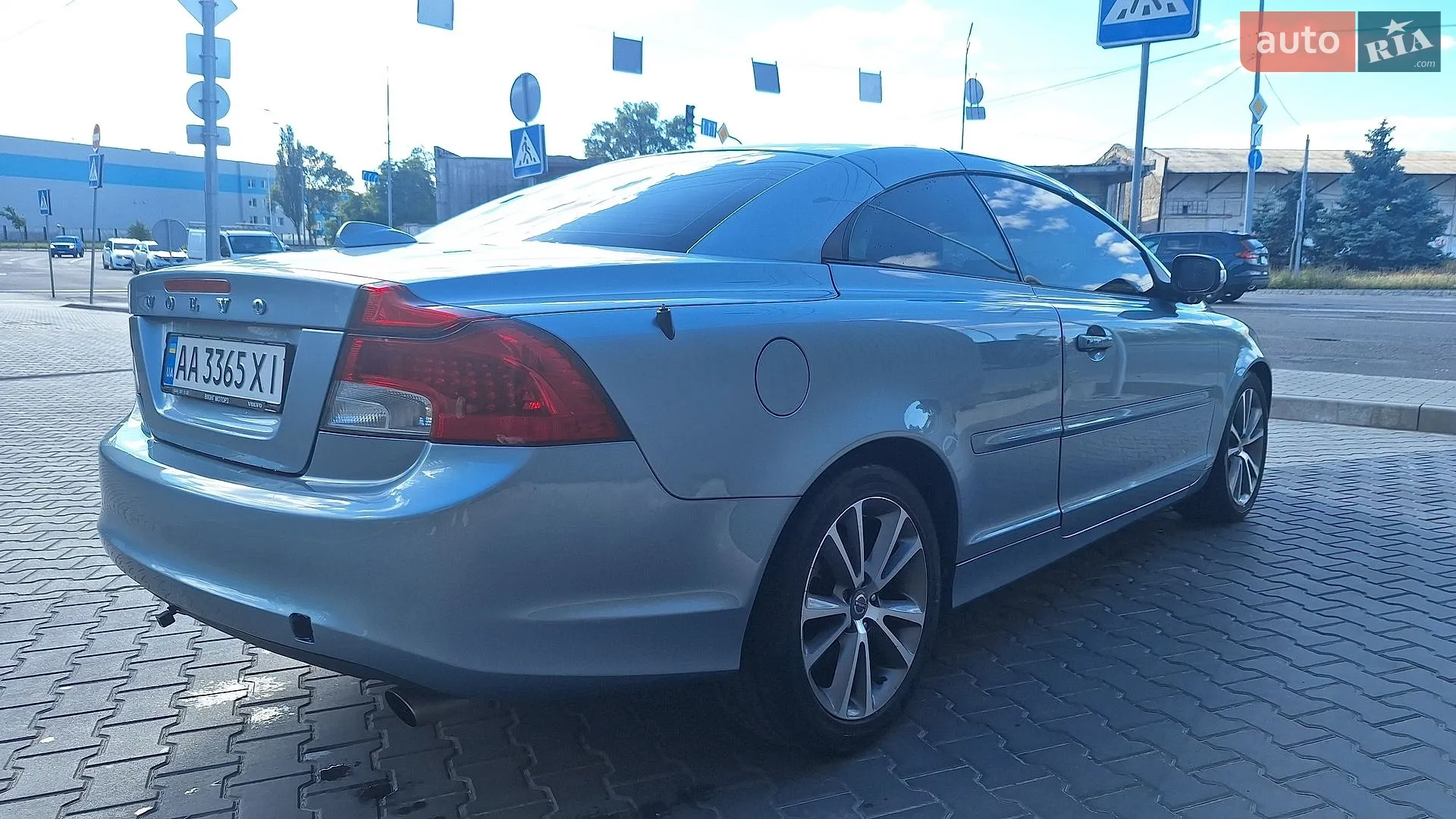 2010 Volvo C70 - мініатюра 7