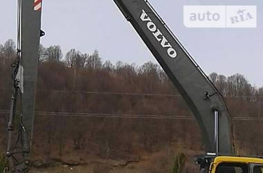 Гусеничний екскаватор Volvo EC 140BLC 2003 в Києві