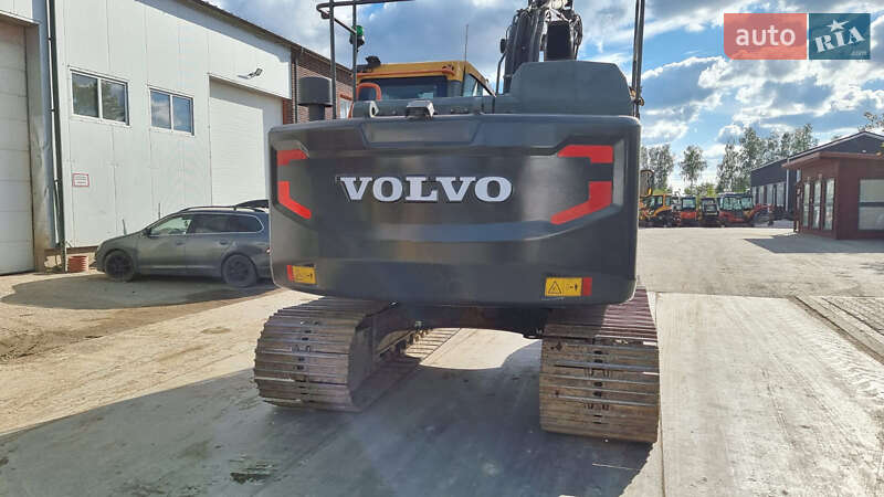 Гусеничный экскаватор Volvo EC 140EL 2017 в Одессе