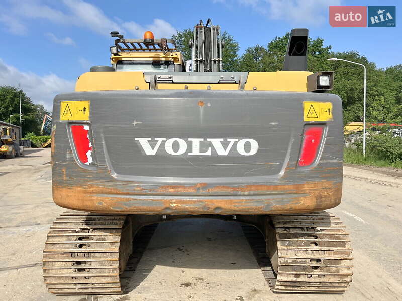 Гусеничный экскаватор Volvo EC 160CNL 2013 в Киеве