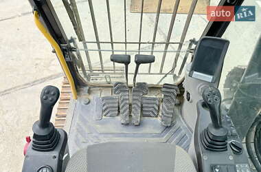 Гусеничный экскаватор Volvo EC 160CNL 2013 в 