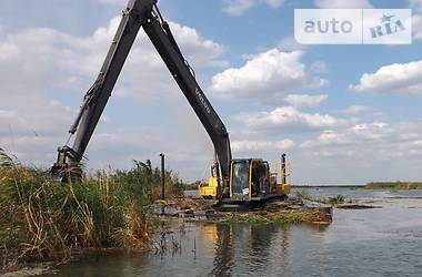 Экскаватор Volvo EC 210 BLR 2013 в 