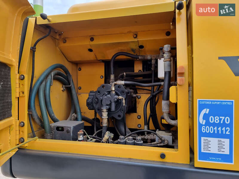 Гусеничный экскаватор Volvo EC 210B LC 2007 в Одессе