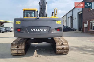 Гусеничный экскаватор Volvo EC 210CL 2010 в 