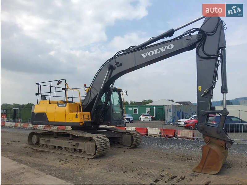 Volvo EC 220DL 2014