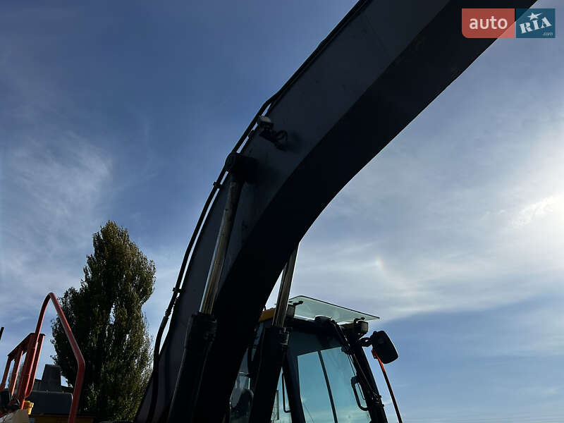 Гусеничний екскаватор Volvo EC 220DL 2018 в Києві фото 14 Гусеничний екскаватор Volvo EC 220DL 2018 в Києві