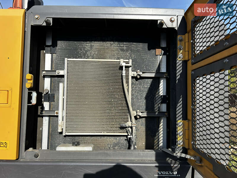 Гусеничний екскаватор Volvo EC 220DL 2018 в Києві фото 22 Гусеничний екскаватор Volvo EC 220DL 2018 в Києві