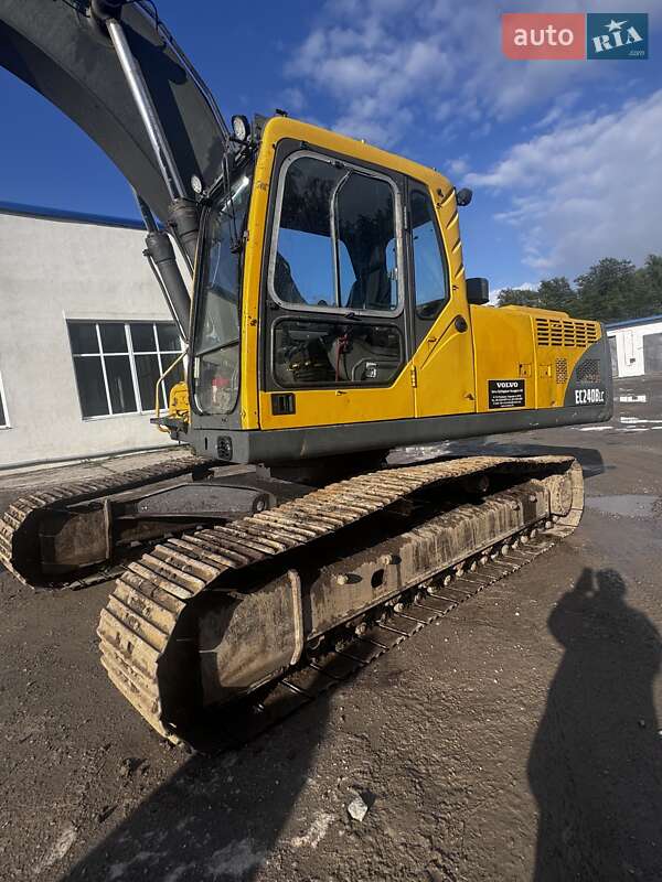 Гусеничный экскаватор Volvo EC 240 BNLC 2007 в Ивано-Франковске