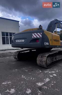 Гусеничный экскаватор Volvo EC 240 BNLC 2007 в 