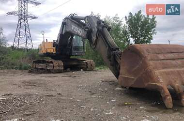 Экскаватор погрузчик Volvo EC 290B LC 2010 в 