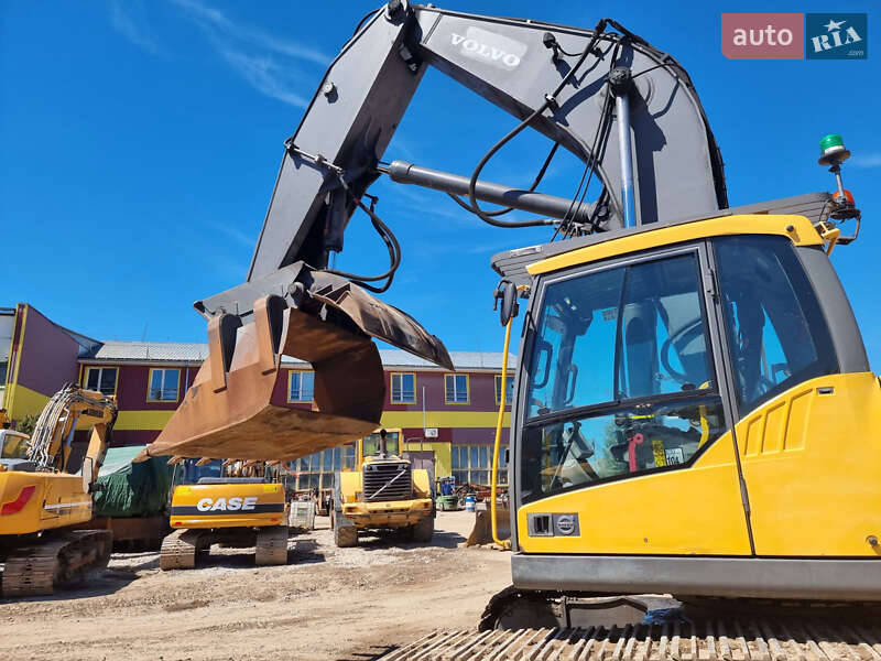 Гусеничный экскаватор Volvo EC 300DL 2014 в Одессе