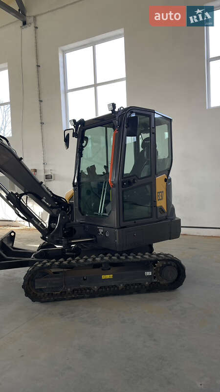 Гусеничный экскаватор Volvo EC 35 2024 в Коломые фото 5 Гусеничный экскаватор Volvo EC 35 2024 в Коломые