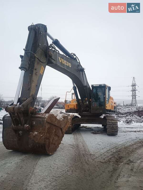 Гусеничный экскаватор Volvo EC 480DL 2020 в Новомиргороде