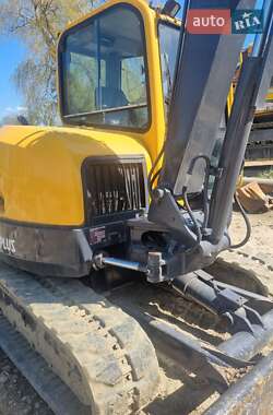 Гусеничный экскаватор Volvo ECR 58D 2010 в 