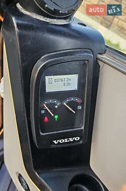 Миниэкскаватор Volvo ECR 58D 2015 в 