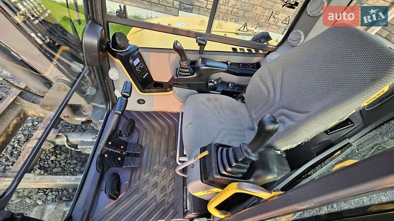 Миниэкскаватор Volvo ECR 58D 2015 в Луцке