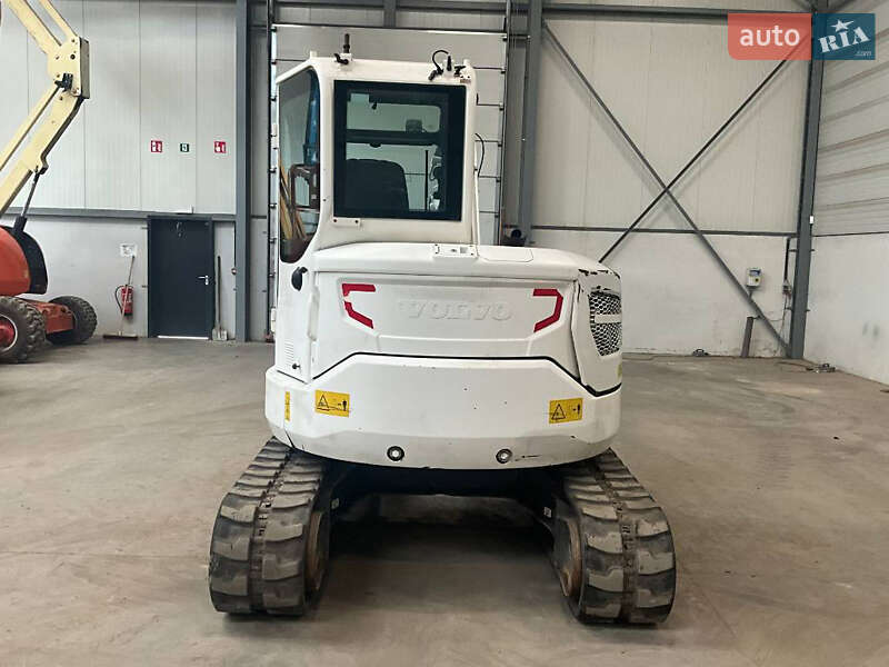 Міні-екскаватор Volvo ECR 58D 2015 в Дубні