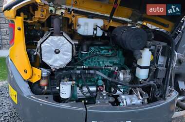 Миниэкскаватор Volvo ECR 58D 2016 в 