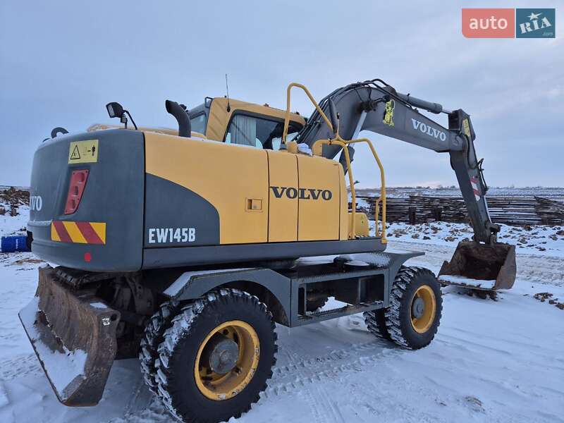 Колесный экскаватор Volvo EW 145B 2014 в Вольногорске