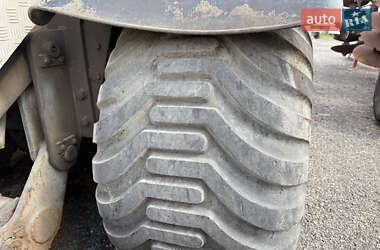 Экскаватор погрузчик Volvo EW 160 2000 в 