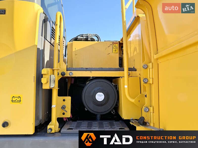 Колесный экскаватор Volvo EW 210 2014 в Киеве