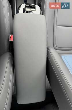 Внедорожник / Кроссовер Volvo EX30 2023 в 
