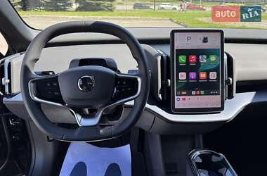 Внедорожник / Кроссовер Volvo EX30 2023 в 
