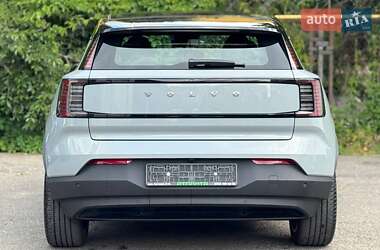 Внедорожник / Кроссовер Volvo EX30 2024 в 