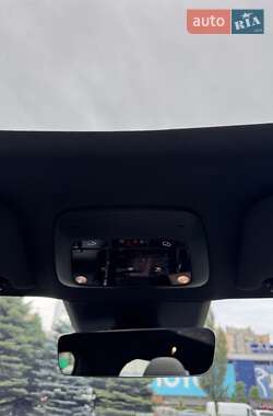 Внедорожник / Кроссовер Volvo EX30 2024 в 