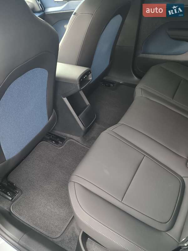 Внедорожник / Кроссовер Volvo EX30 2024 в Шептицькому фото 26 Внедорожник / Кроссовер Volvo EX30 2024 в Шептицькому