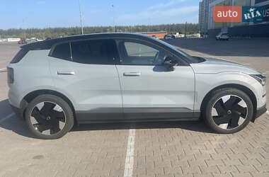 Внедорожник / Кроссовер Volvo EX30 2024 в 