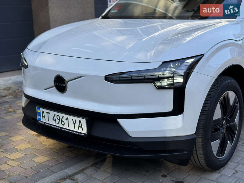 Внедорожник / Кроссовер Volvo EX30 2024 в Ивано-Франковске