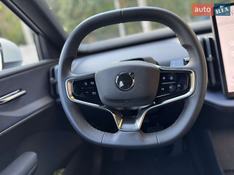 Внедорожник / Кроссовер Volvo EX30 2024 в Ивано-Франковске