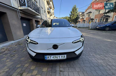 Внедорожник / Кроссовер Volvo EX30 2024 в 