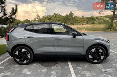 Внедорожник / Кроссовер Volvo EX30 2025 в 