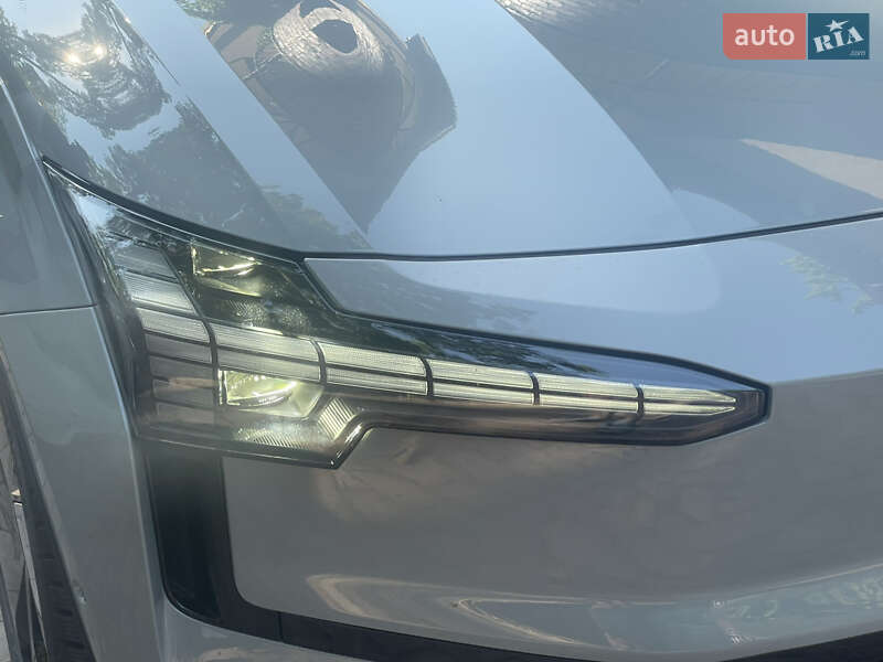 Позашляховик / Кросовер Volvo EX30 2024 в Києві