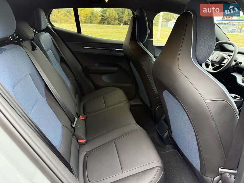 Внедорожник / Кроссовер Volvo EX30 2024 в Ковеле