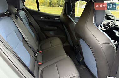 Позашляховик / Кросовер Volvo EX30 2024 в  фото 27 Позашляховик / Кросовер Volvo EX30 2024 в