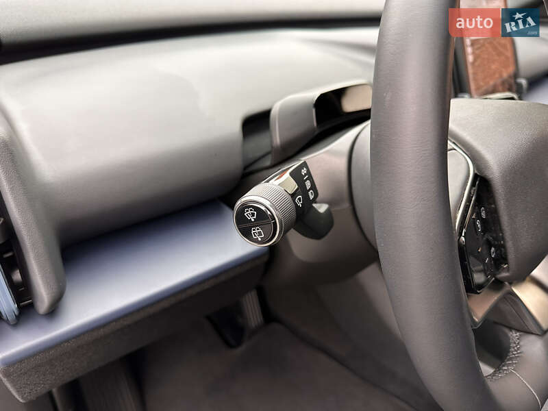 Позашляховик / Кросовер Volvo EX30 2024 в Ужгороді