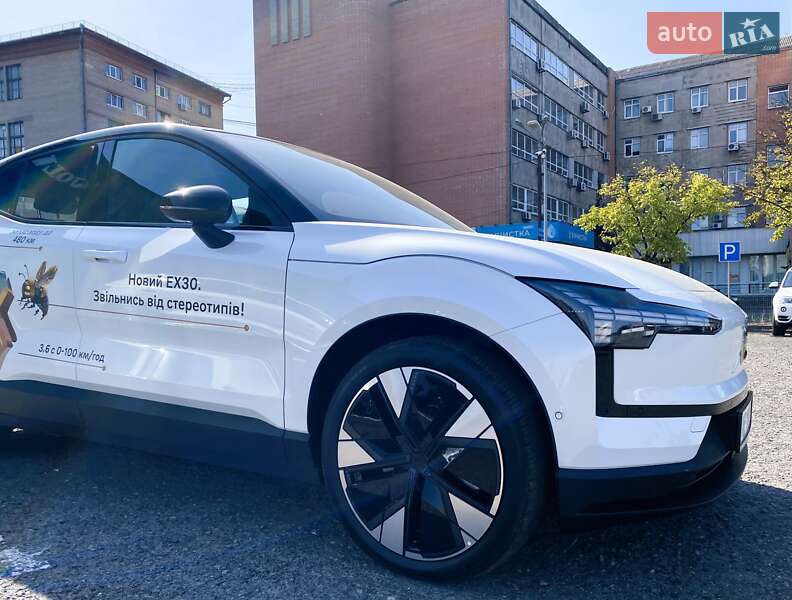 Позашляховик / Кросовер Volvo EX30 2024 в Дніпрі